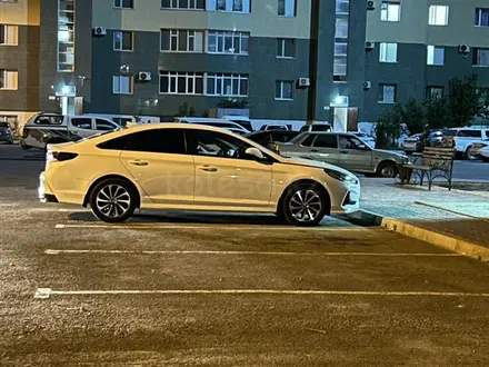 Hyundai Sonata 2019 года за 11 300 000 тг. в Актау – фото 7