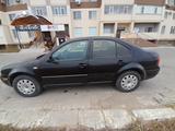 Volkswagen Jetta 2003 годаүшін2 000 000 тг. в Актобе