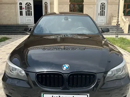 BMW 550 2006 года за 8 500 000 тг. в Шымкент – фото 17