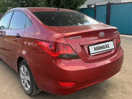 Hyundai Accent 2012 года за 3 400 000 тг. в Актобе – фото 4