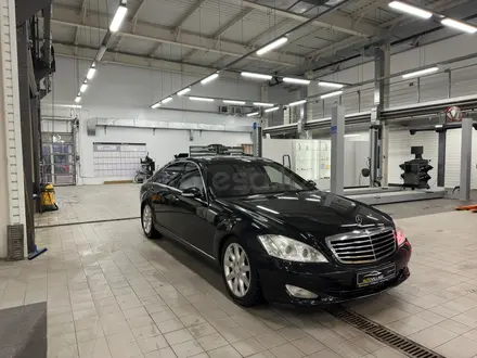 Mercedes-Benz S 500 2007 года за 7 500 000 тг. в Астана – фото 3