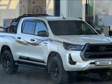 Toyota Hilux 2022 года за 26 900 000 тг. в Астана
