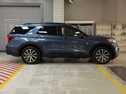 Ford Explorer 2019 года за 23 490 000 тг. в Алматы – фото 4