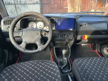 Volkswagen Golf 1994 года за 800 000 тг. в Алматы – фото 9