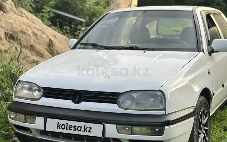Volkswagen Golf 1994 годаүшін800 000 тг. в Алматы