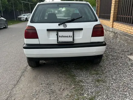Volkswagen Golf 1994 года за 800 000 тг. в Алматы – фото 4