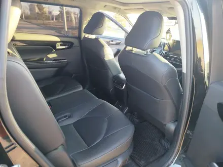 Toyota Highlander 2023 года за 25 700 000 тг. в Астана – фото 3