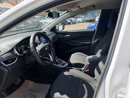 Chevrolet Onix 2023 года за 4 750 000 тг. в Костанай – фото 9