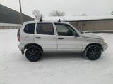 Chevrolet Niva 2005 года за 2 300 000 тг. в Усть-Каменогорск – фото 4