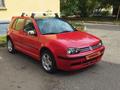 Volkswagen Golf 1998 годаүшін2 700 000 тг. в Урджар