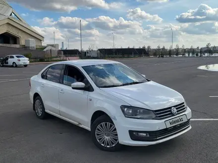 Volkswagen Polo 2015 года за 5 300 000 тг. в Семей – фото 9