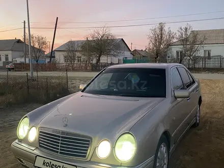 Mercedes-Benz E 280 1996 года за 2 400 000 тг. в Жосалы – фото 9