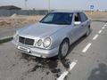 Mercedes-Benz E 230 1997 года за 2 650 000 тг. в Талдыкорган – фото 2