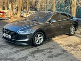 Hyundai Sonata 2021 года за 10 500 000 тг. в Караганда – фото 3