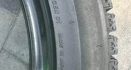 235/45/18 BRIDGESTONE за 100 000 тг. в Алматы – фото 4