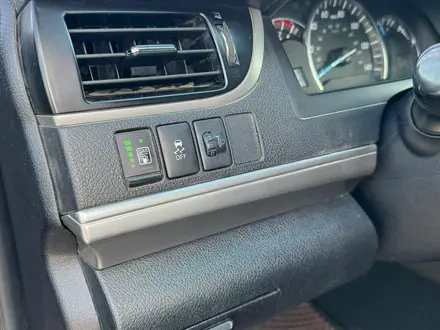 Toyota Camry 2013 года за 7 500 000 тг. в Атырау – фото 10