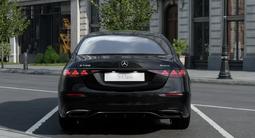 Mercedes-Benz S 580 4MATIC 2026 года за 133 722 400 тг. в Алматы – фото 5