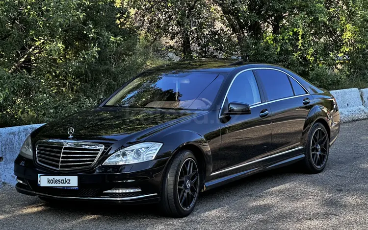 Mercedes-Benz S 500 2005 года за 8 500 000 тг. в Алматы