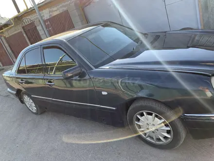 Mercedes-Benz E 280 1998 года за 2 850 000 тг. в Алматы – фото 5