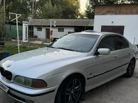 BMW 528 1998 года за 3 500 000 тг. в Алматы – фото 3