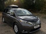 Toyota Sienna 2015 года за 16 000 000 тг. в Актобе