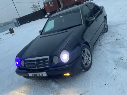 Mercedes-Benz E 230 1996 года за 1 950 000 тг. в Караганда – фото 6