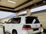Toyota Land Cruiser 2021 года за 38 500 000 тг. в Шымкент – фото 2