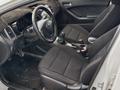 Kia Cerato 2014 года за 5 100 000 тг. в Атырау – фото 18