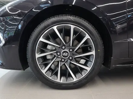 Hyundai Sonata 2023 года за 11 620 000 тг. в Астана – фото 8