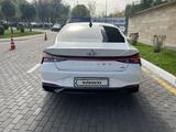 Hyundai Elantra 2021 года за 11 700 000 тг. в Алматы – фото 4