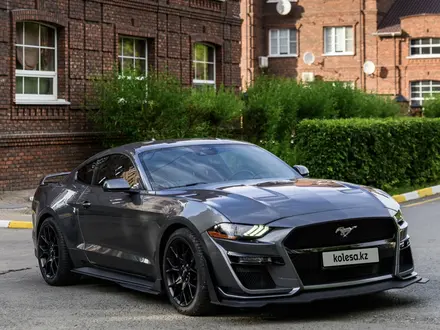 Ford Mustang, 2022