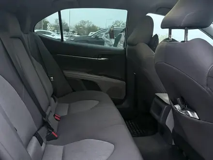 Toyota Camry 2022 года за 13 500 000 тг. в Актау – фото 17