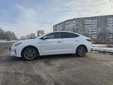 Hyundai Elantra 2019 года за 9 200 000 тг. в Павлодар – фото 2