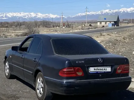 Mercedes-Benz E 230 1997 года за 3 000 000 тг. в Алматы – фото 6