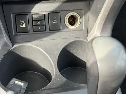 Toyota RAV4 2007 года за 5 700 000 тг. в Алматы – фото 32