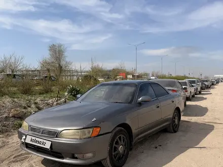 Toyota Mark II 1995 года за 1 800 000 тг. в Алматы – фото 2