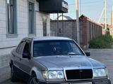 Mercedes-Benz E 220 1993 года за 1 500 000 тг. в Алматы
