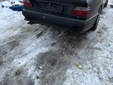 Mercedes-Benz E 300 1992 года за 750 000 тг. в Караганда