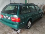 Volkswagen Passat 1994 годаүшін2 650 000 тг. в Лисаковск – фото 4