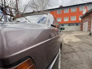 Mercedes-Benz 190