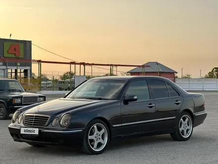 Mercedes-Benz E 240 2001 года за 5 000 000 тг. в Шиели – фото 30