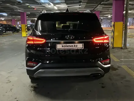 Hyundai Santa Fe 2019 года за 16 500 000 тг. в Алматы – фото 14