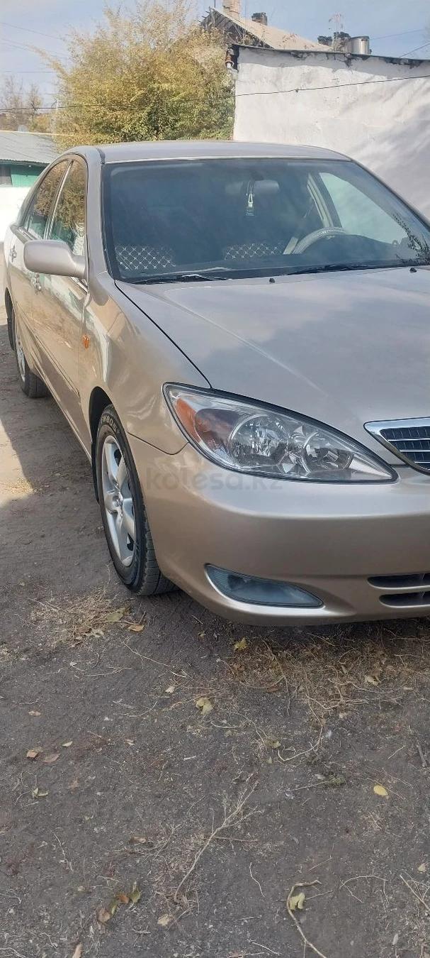 Toyota Camry 2002 г.