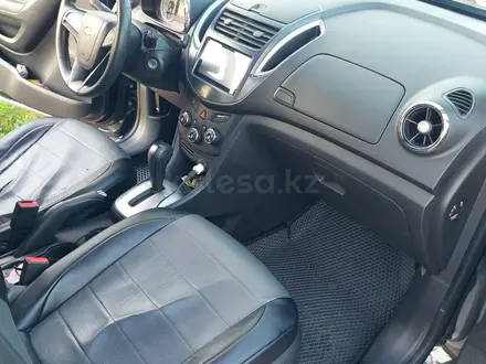 Chevrolet Tracker 2013 года за 5 750 000 тг. в Астана – фото 4