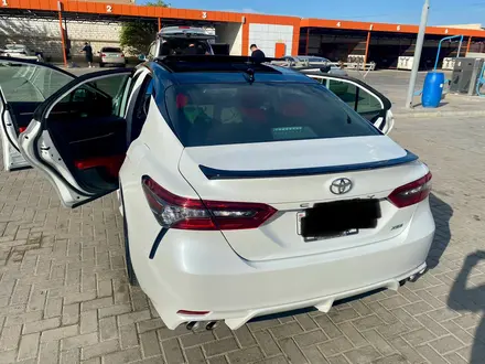 Toyota Camry 2022 года за 14 990 000 тг. в Актау – фото 13