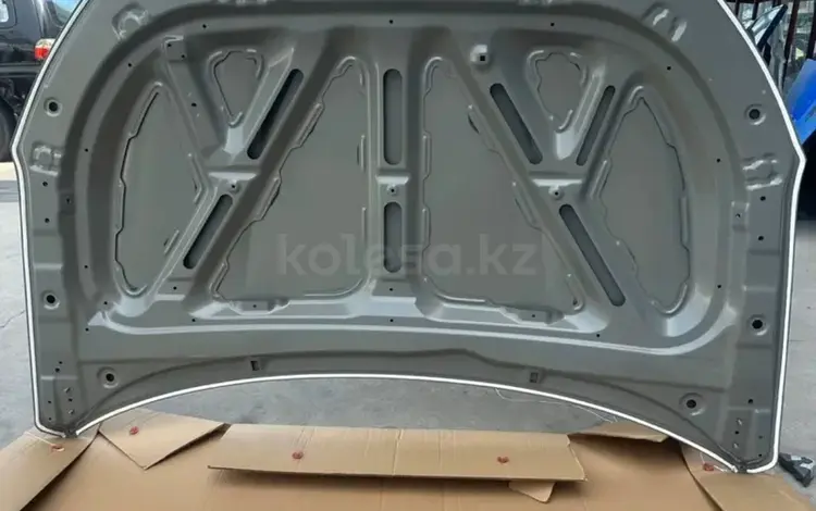 Капот за 2 000 тг. в Караганда