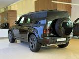 Land Rover Defender X-Dynamic SE 2026 года за 81 978 000 тг. в Усть-Каменогорск – фото 3