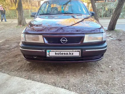 Opel Vectra 1993 года за 1 000 000 тг. в Сарыагаш – фото 2