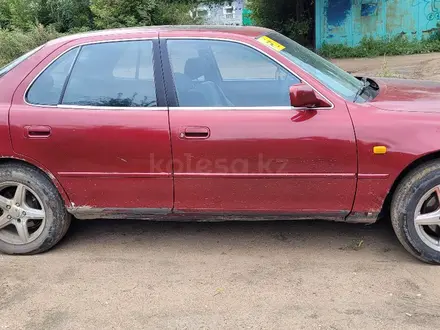 Toyota Camry 1996 года за 2 200 000 тг. в Павлодар – фото 2