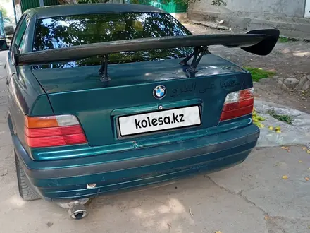 BMW 318 1994 года за 650 000 тг. в Мерке – фото 3